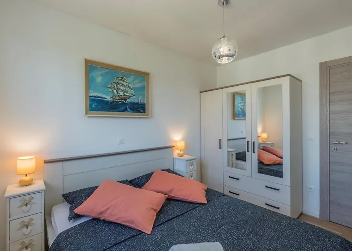 Apartman Lukiana*** Apartamento