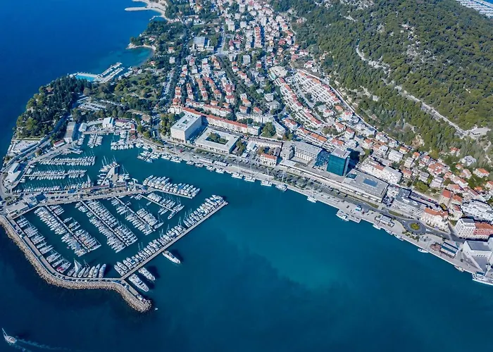 Apartman Lukiana*** Apartamento *