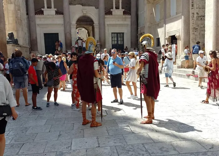 Apartamento Apartman Lukiana***